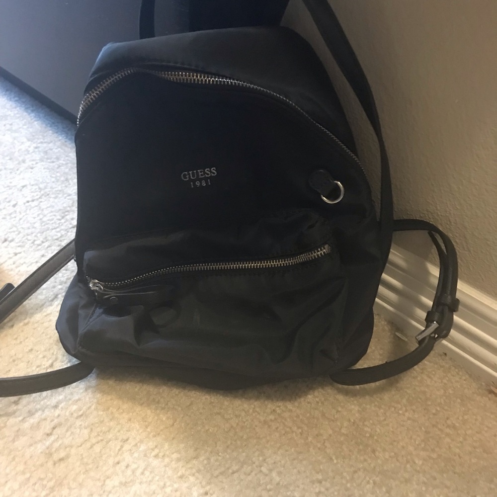 Purses. - Picture 5 of 8